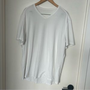 Lululemon Men’s Fundamental Tshirt